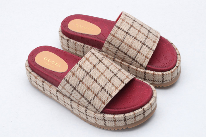 guc sandal