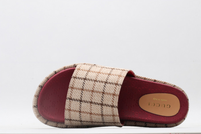 guc sandal