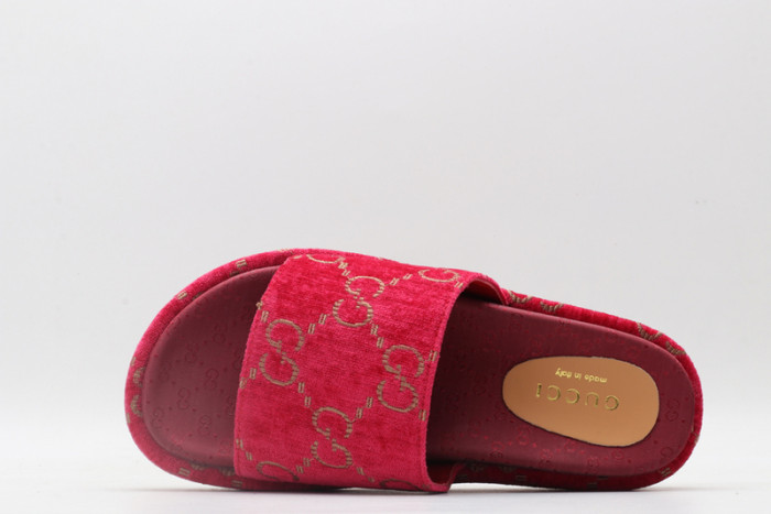 guc sandal