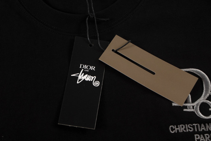 WIN CLOTHES CH-14