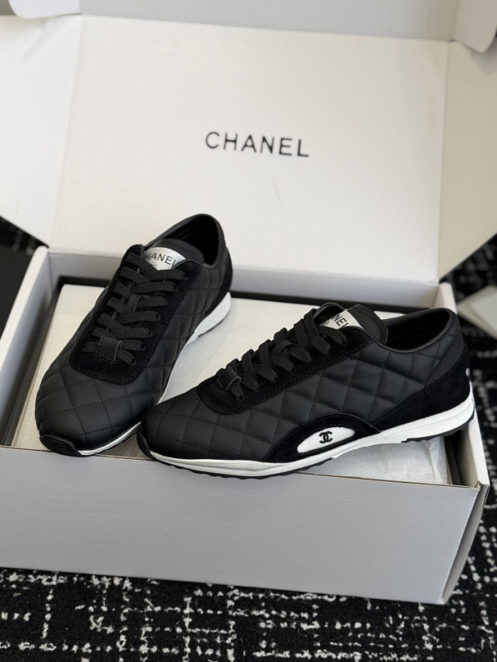 CN LOW TOP TRAINER CC SNEAKERS 21010939