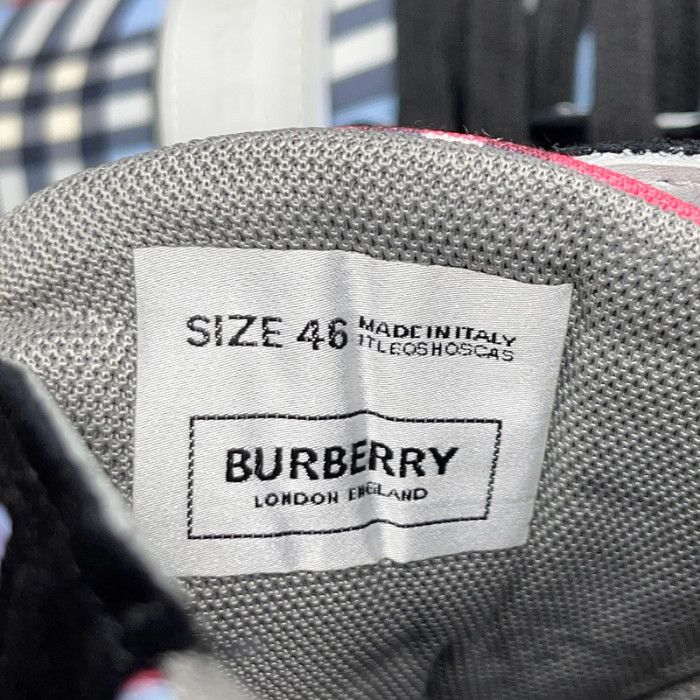 BUBERY SNEAKER