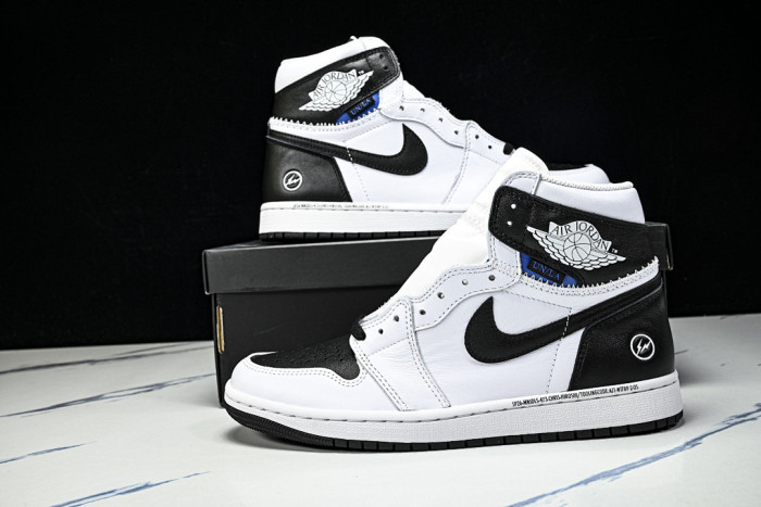 fragment Design x Union x Air Jordan 1 II7282-100