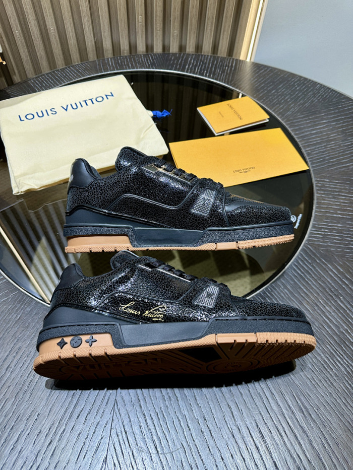 LOVT SNEAKER lv-542