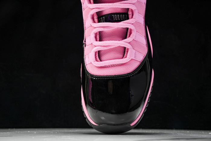 Air Jordan 11 CT8012-500