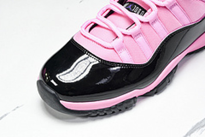 Air Jordan 11 CT8012-500