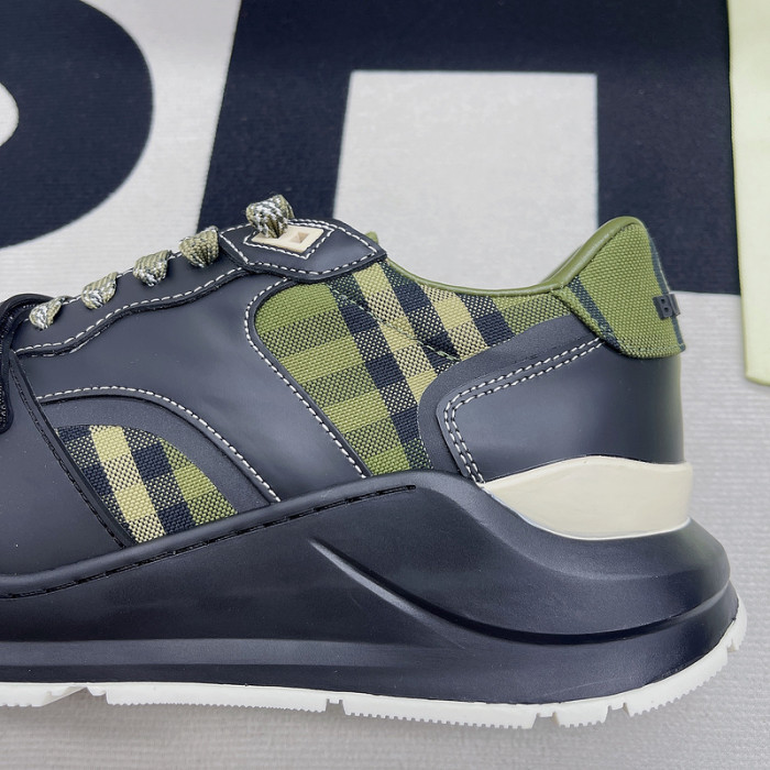 BUBERY SNEAKER