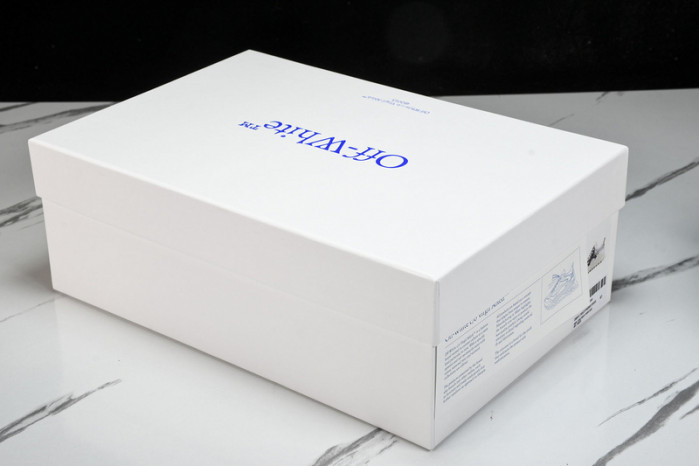 of sneakers ow-38