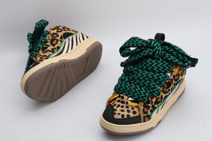 Lanu1n curb sneaker