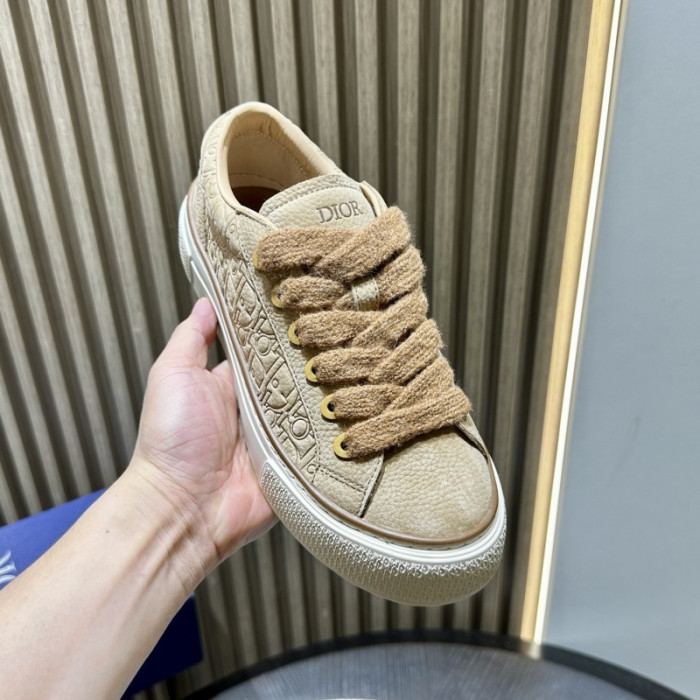 DR B33 LOW-TOP SNEAKERS DR-172