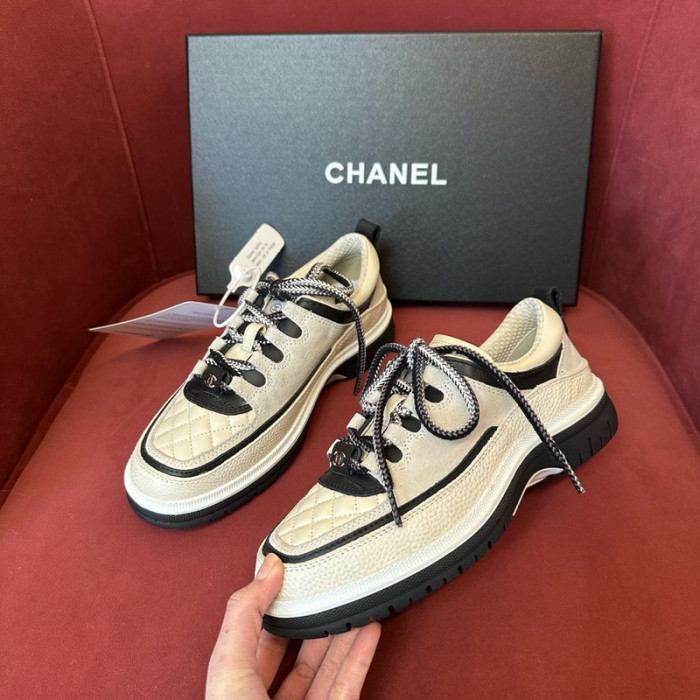 CN LOW TOP TRAINER CC SNEAKERS 21010926