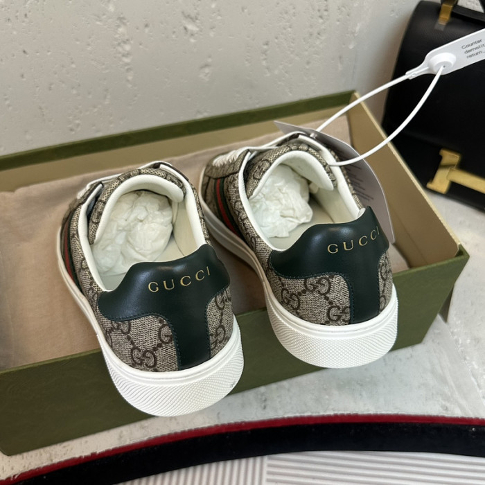 GI ACE EMBROIDERED LOW-TOP SNEAKER 90648