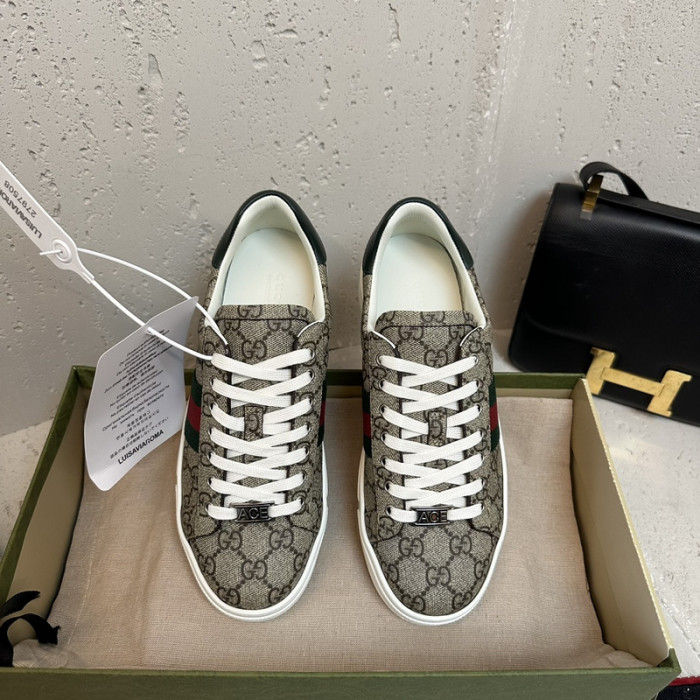 GI ACE EMBROIDERED LOW-TOP SNEAKER 90648