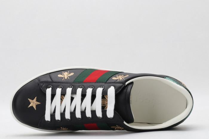 gi ace embroidered low-top sneaker h903p105