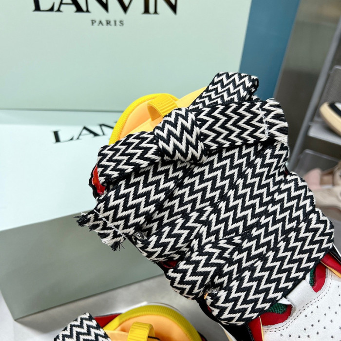 Lanu1n curb sneaker