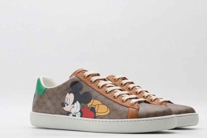 gi ace embroidered low-top sneaker h903p144