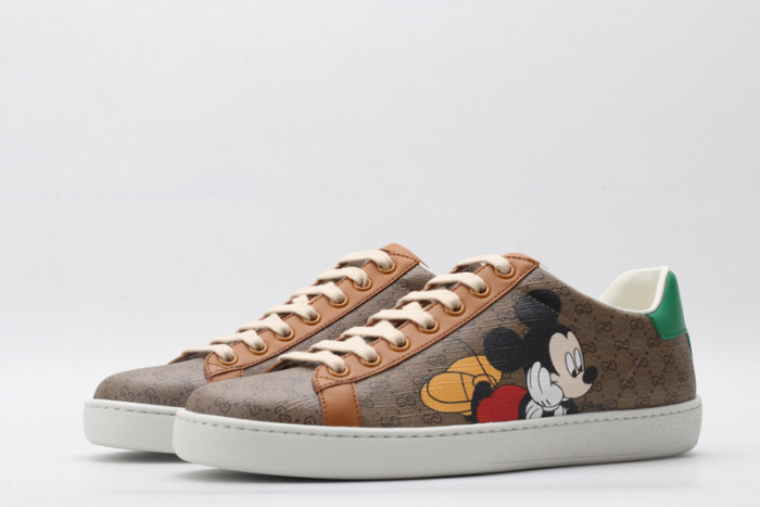 gi ace embroidered low-top sneaker h903p144