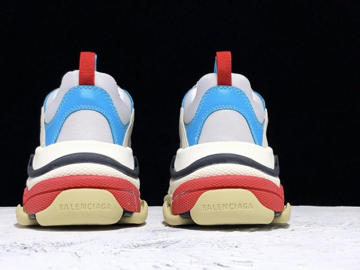 bl triple s trainers dad shoe h903p027