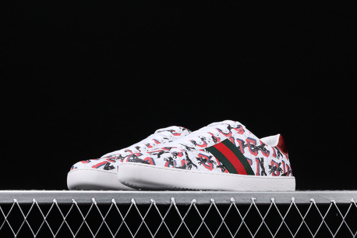 gi ace embroidered low-top sneaker h903p108