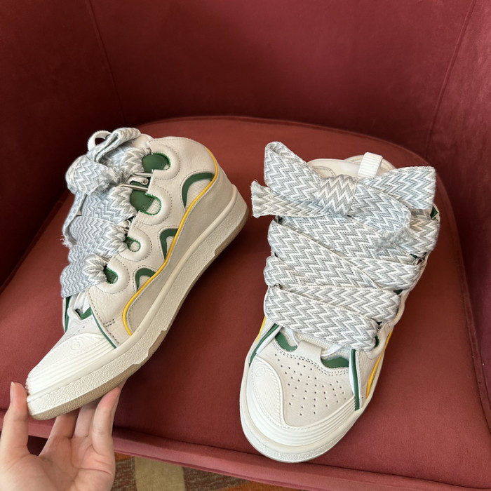 Lanu1n curb sneaker 111214