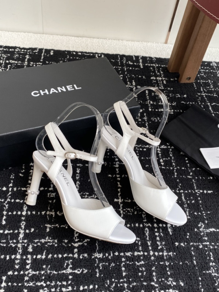 CN SANDALS 2509243