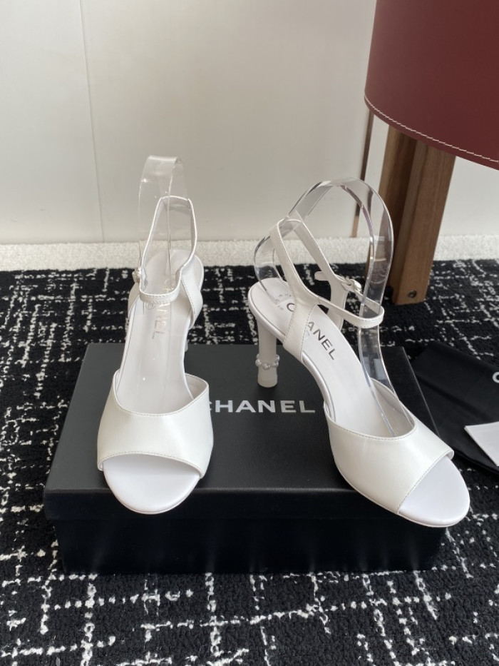CN SANDALS 2509243