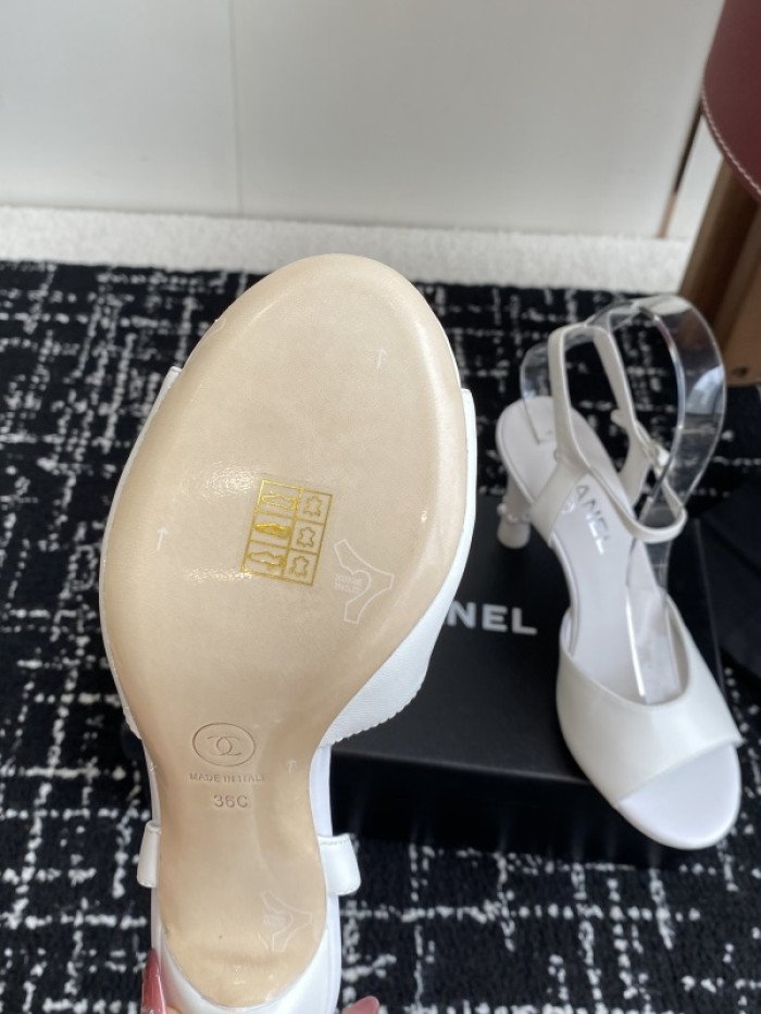 CN SANDALS 2509243