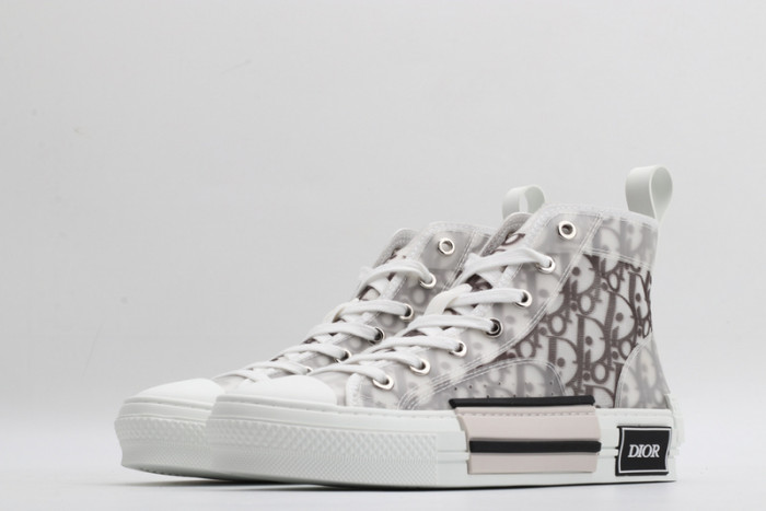 dr b23 homme kaws h903p164